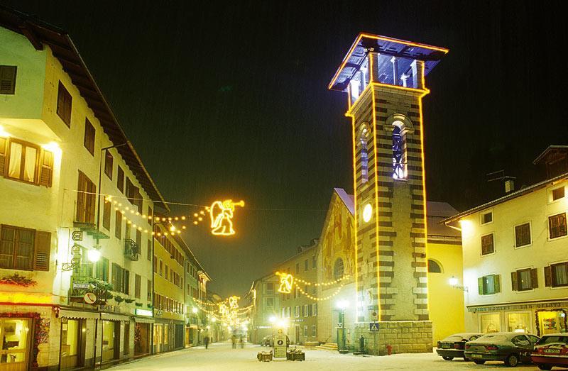 Hotel Dolomiti 3*